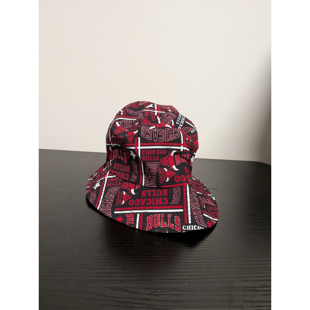 Ultra Game Chicago Bulls NBA Bucket Hat All Over Print Red Black One‎ Size - Picture 7 of 7